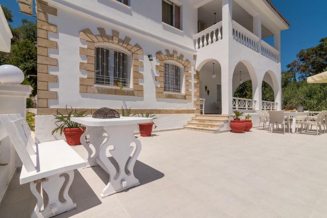 Amalia Country House Ano Yerakarion Экстерьер фото